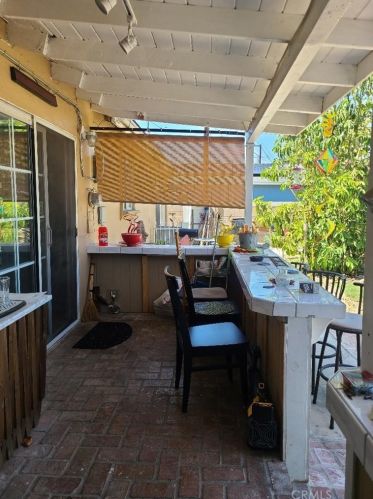 2251 Crestwood Ln, Anaheim CA  92804-6426 exterior