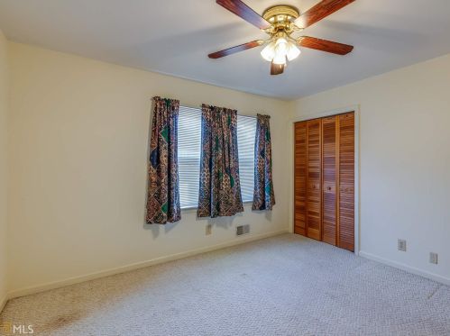 3032 Bobolink Dr, Rex GA exterior