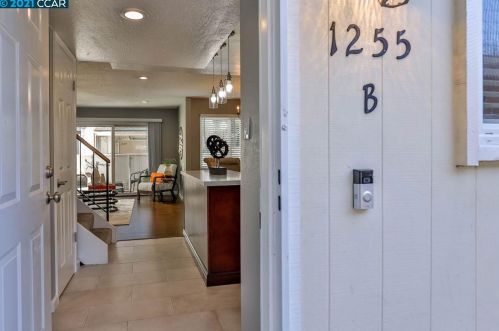 1255 Kenwal Rd, Concord, CA 94521-3857