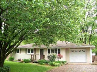 15827 Joseph Ct, Pekin IL  61554-8077 exterior