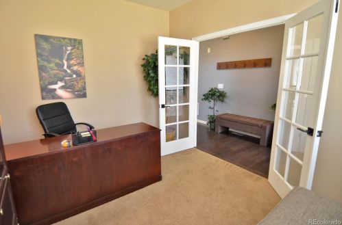 4990 Valdai Way, Aurora CO  80015-6792 exterior