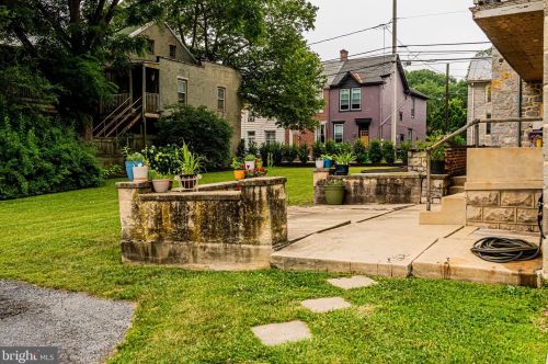 59 East St, Carlisle PA  17013-2505 exterior