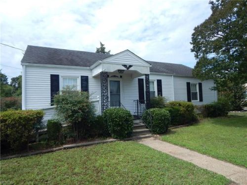 139 Dale Cir, Franklin, VA 23851-2984