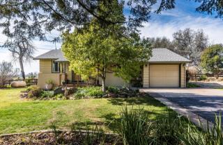 1882 Crockett Rd, Auburn, CA 95603-9428