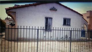 850 85th St, Los Angeles, CA 90001-3629