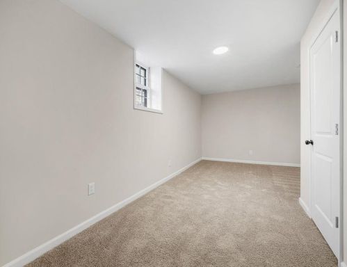 3740 High Pt Ln, Atlanta GA  30331-7906 exterior