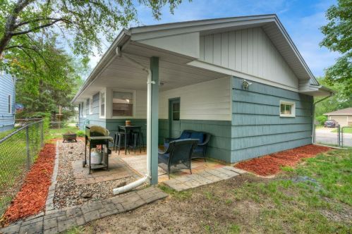 5555 Quail Ave, Minneapolis MN  55429-3254 exterior