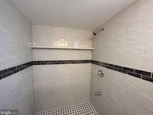 1512 4 St, Philadelphia PA 19147-6531 exterior