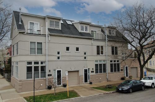 1639 Altgeld St, Chicago, IL 60614-1904