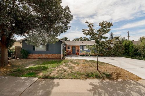 1016 Princess Ct, Modesto, CA 95350-0930