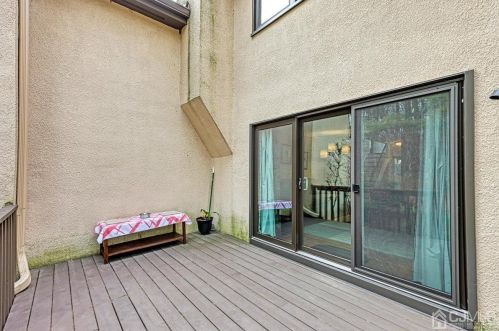 545 Sayre Dr, Princeton NJ  08540-5825 exterior