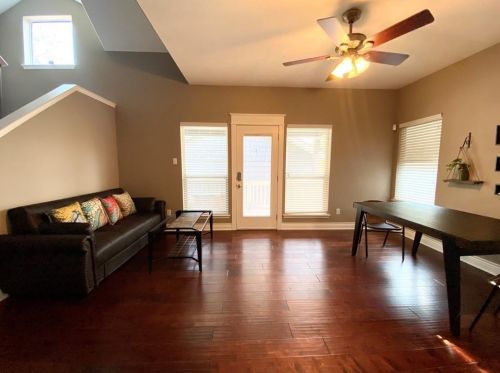 239 Cleveland, Uhland TX  78640-5897 exterior