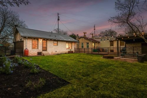 501 46 St, Austin TX  78751-3210 exterior