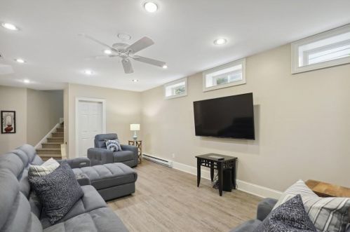 1520 Markan Dr, Atlanta GA  30306-2226 exterior