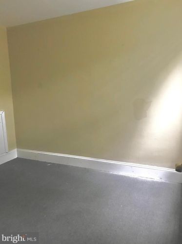 2027 Cleveland St, Philadelphia PA 19121-1501 exterior