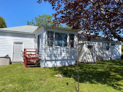 7 Egret Ln, Westerly, RI 02891-4417