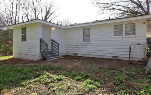 200 Forest Rd, Stockbridge GA  30281-4407 exterior