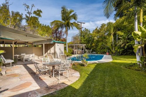 740 West St, Anaheim CA  92801-4708 exterior