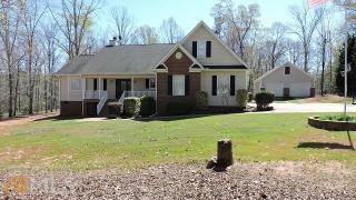 104 Petticoat Ln, Griffin, GA 30224-7143