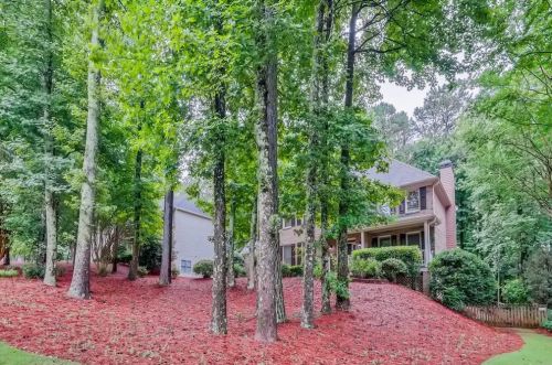 3213 Christiana Cir, Kennesaw, GA 30152-6943