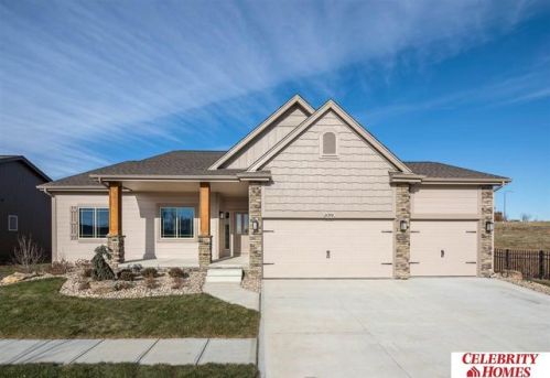 16465 Read St, Bennington, NE 68007