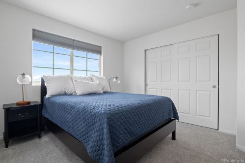 4568 Quemoy St, Aurora CO  80019-6025 exterior