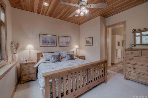 480 2 Cabins Dr, Silverthorne CO exterior