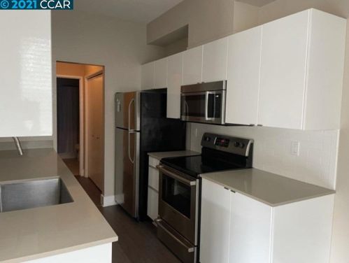 29 Lakeshore Ct, Richmond, CA 94804-7420