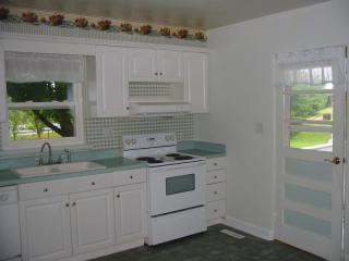 144 Monticello Rd, Weaverville NC  28787-9323 exterior