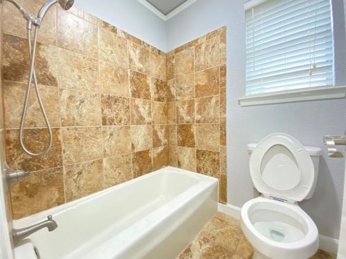 3924 Diamond Loch, Fort Worth TX  76180-8716 exterior
