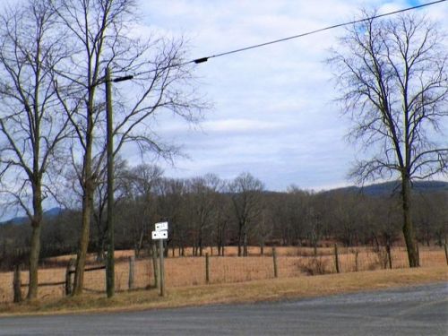 302 Scenic Trl, Crockett, VA 24323-3089