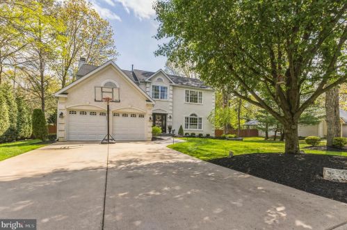 28 Cross Hill Rd, Erial, NJ 08081-4826