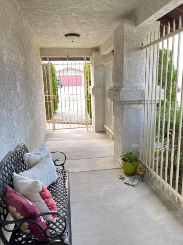 9875 San Felipe Rd, Desert Hot Springs, CA 92240-1923