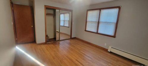 184 Chimney Hill Rd, Wallingford CT  06492-1600 exterior
