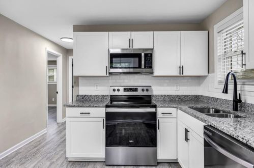 1300 Buff St, Greensboro, NC 27406-3007