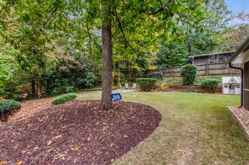 445 Highbrook Dr, Atlanta GA  30342-2316 exterior