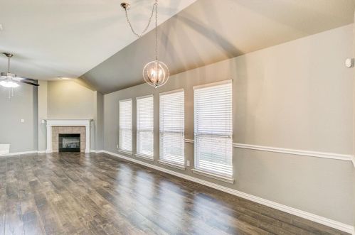 1330 Meadows Ave, Argyle TX  76226-6624 exterior