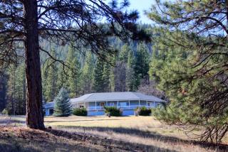 5611 French Creek Rd, Sawyers Bar, CA 96027-9747
