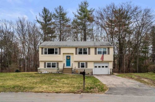 22 Melissa Dr, Nashua, NH 03062-3642