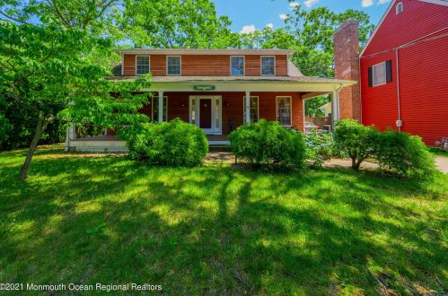 402 Matt Robinson Ln, Point Pleasant Beach, NJ 08742-2171