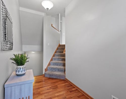2150 Cedar Grove Trl, Saint Paul MN  55122-1543 exterior
