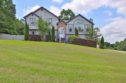 606 Coolsprings Ln, Holly Springs, GA 30188-6026