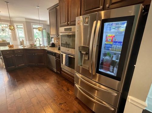 1233 Blairwood Ct, Atlanta GA  30331-7490 exterior