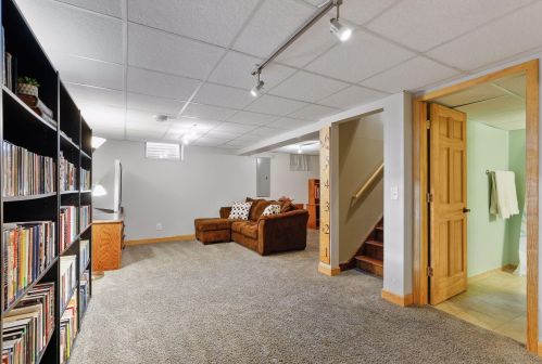 6316 Birchwood Rd, Saint Paul MN  55125-2044 exterior