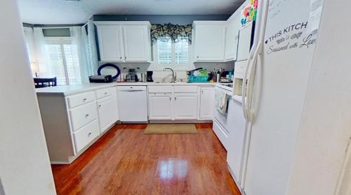 3246 Lindas Cir, Conyers GA  30013-2236 exterior