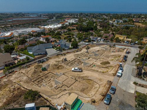1856 Avocado Rd, Oceanside, CA 92054-6133