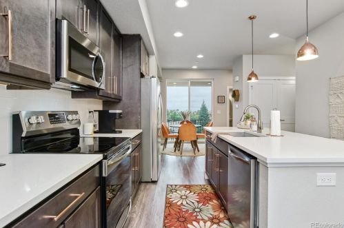 6749 Tempe Ct, Aurora CO  80016-2778 exterior