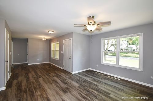 121 Glen Lake Dr, Lemont IL  60440-1682 exterior
