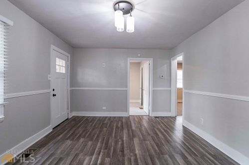 2279 Carver Cir, Atlanta GA  30314-2556 exterior