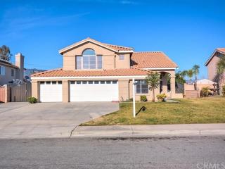 14066 Stinson Ct, Fontana, CA 92336-2938